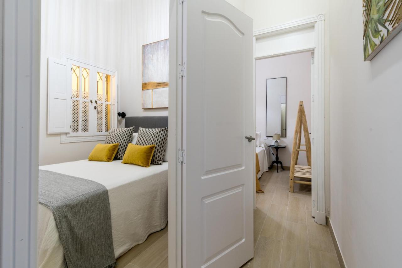 Behouse Cuna Seville Luaran gambar