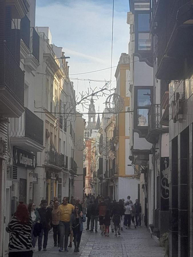 Behouse Cuna Seville Luaran gambar